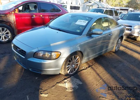 2008 Volvo C70 T5/T5 M z USA, uszkodzony, nr VIN YV1MC67268J040800